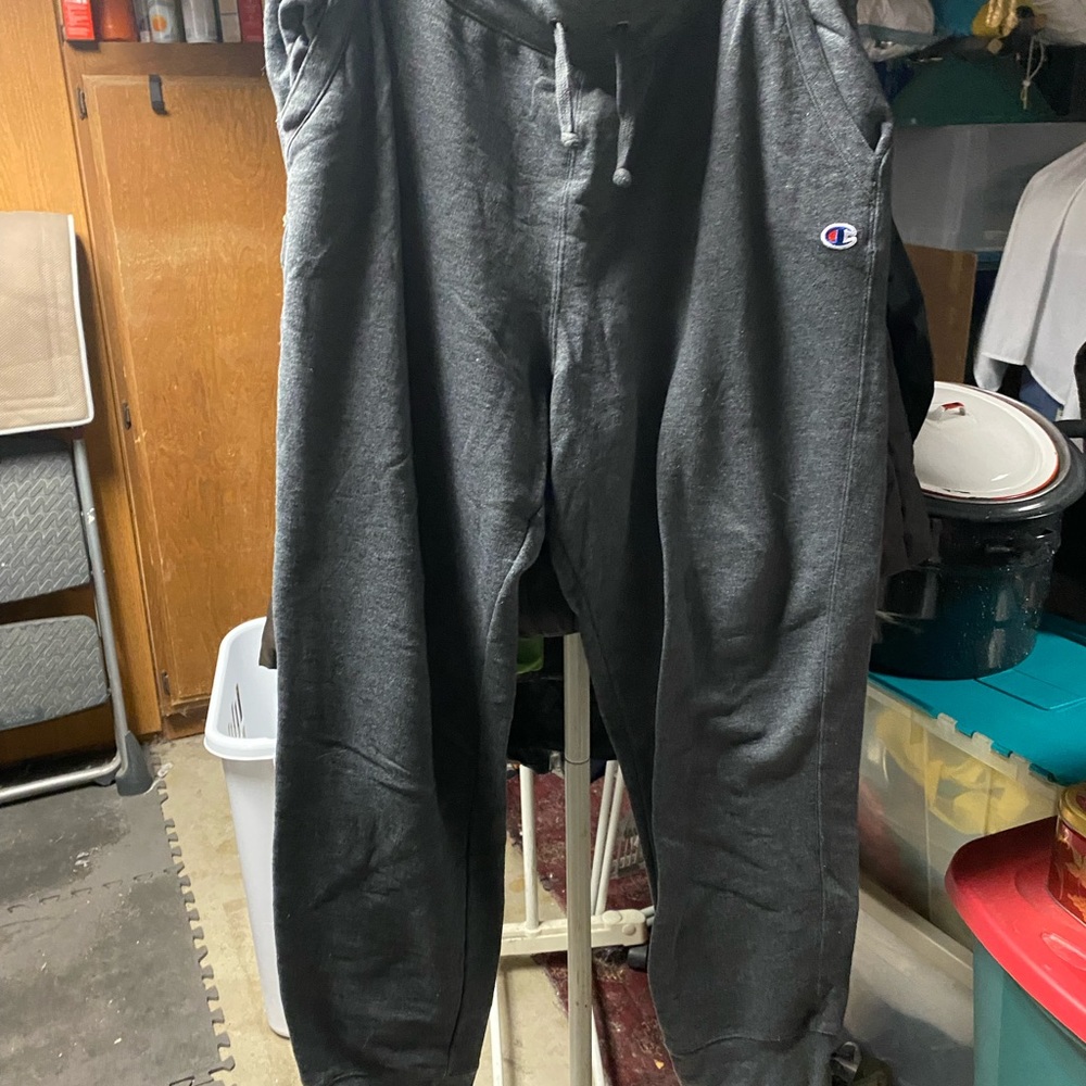 Champion sweats